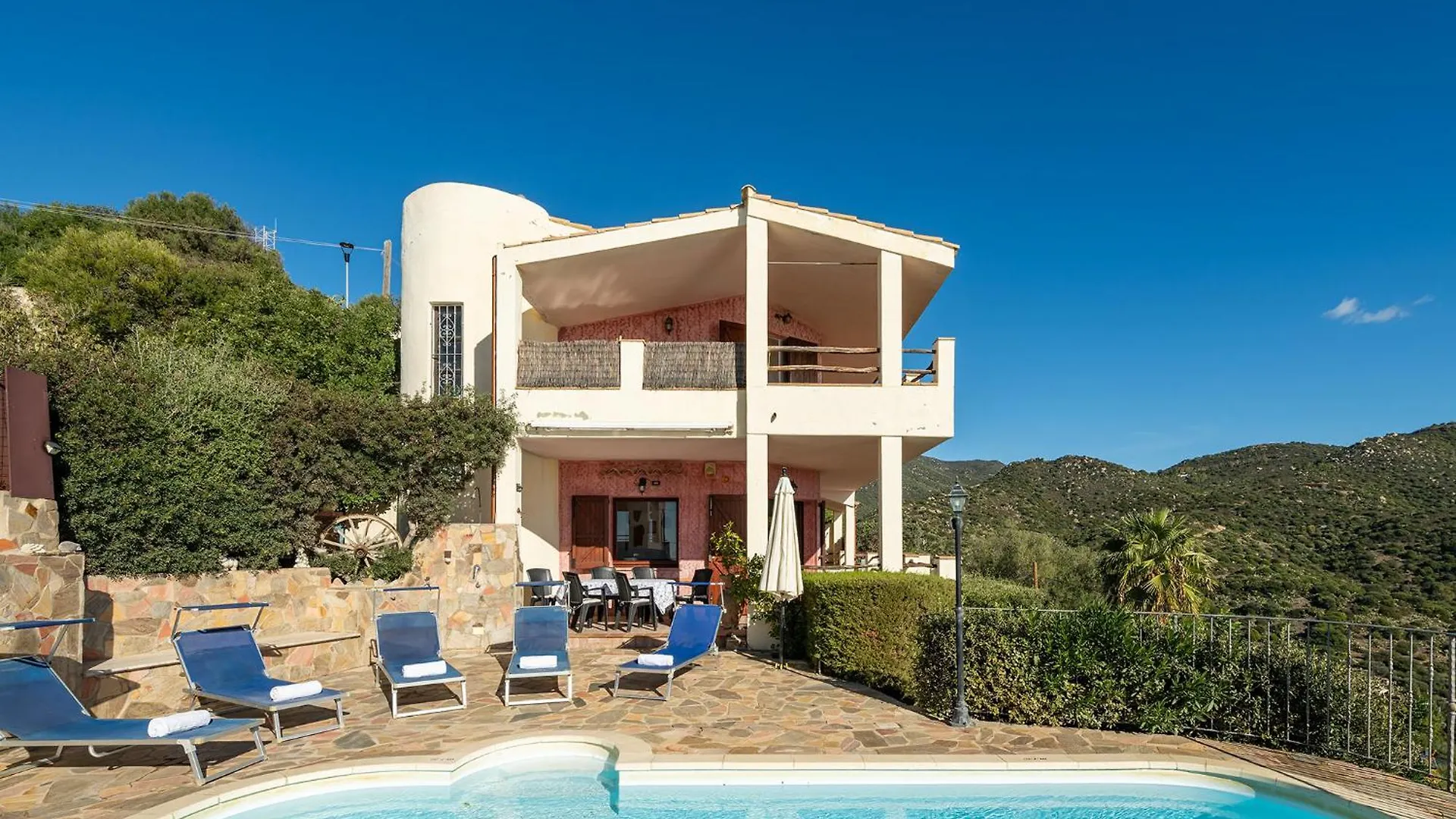 Вилла Aqua Vista Escape Marongiu